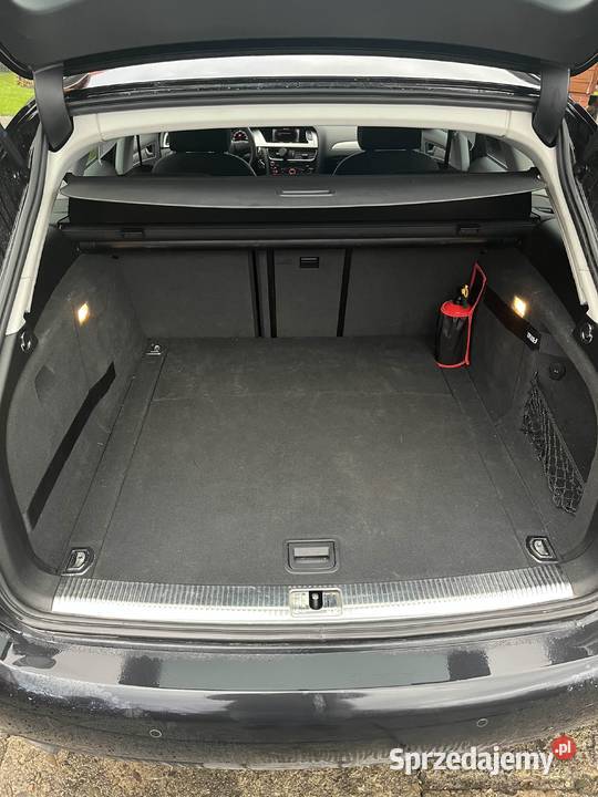 Audi A4 B8 Avant 20 TDI 143 Ujsoły