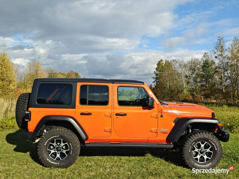 Jeep Wrangler IV 2017 gniazdo USB