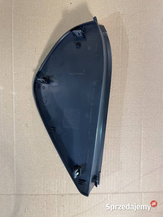 Zaślepka deski kokpitu 5N0856247 vw tiguan lift Rok produkcji 2014