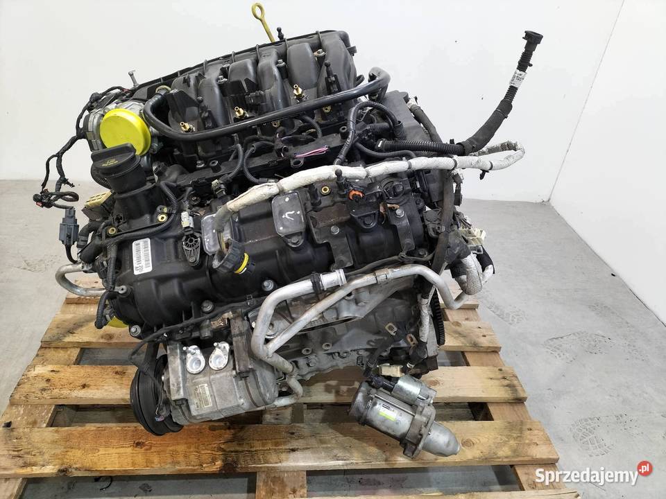 SILNIK KOMPLETNY BENZYNA P68233205AF 36 V6