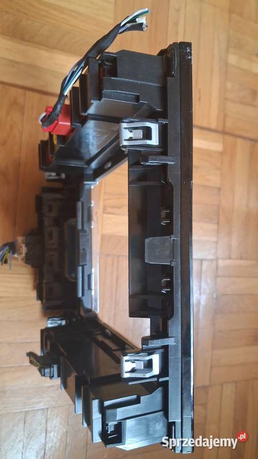 SUPERB 3 Ramka tulelu środkowego PIANO BLACK lubuskie sprzedam