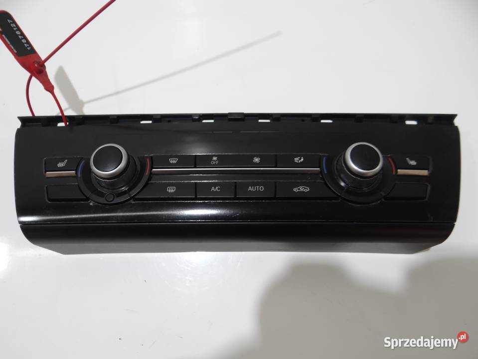 PANEL NAWIEWU KLIMATYZACJI BMW F10 9299008 osobowe