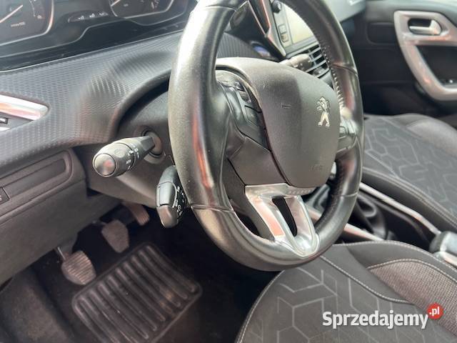 samochód osobowy peugeot 2008 Bielsk