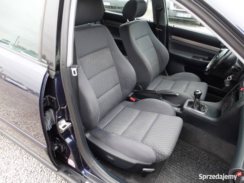 AUDI A4 24 V6 LIFT ALU 16OPŁACONYWersja SLine lakier metallic Radom