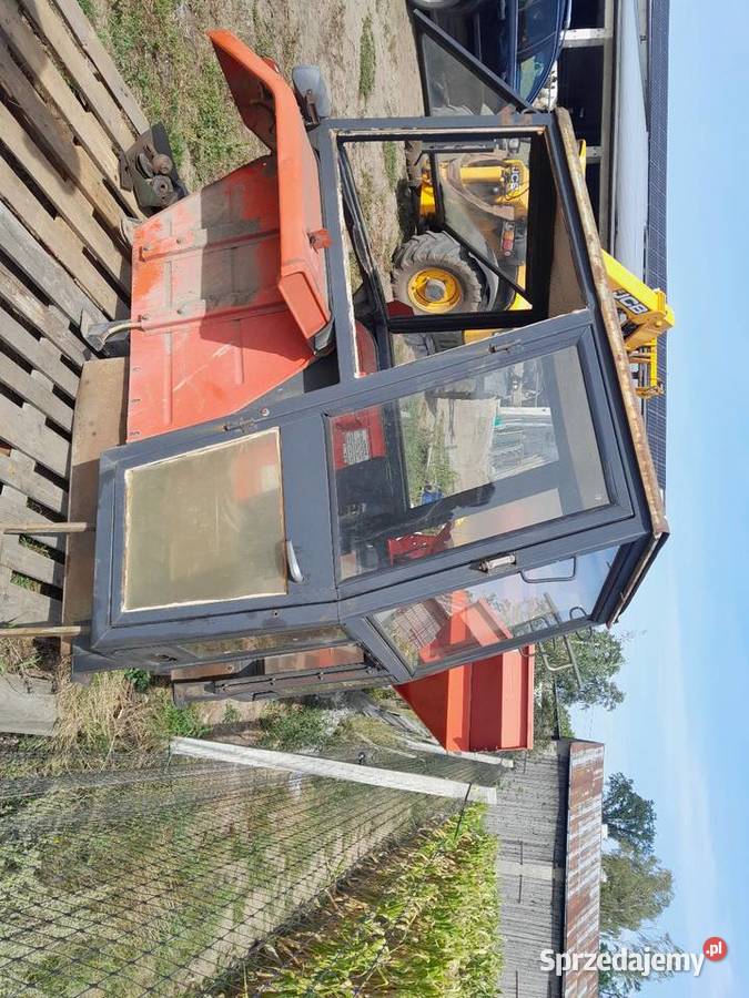 Kabina MF255235 URSUS 35122812 Kępno