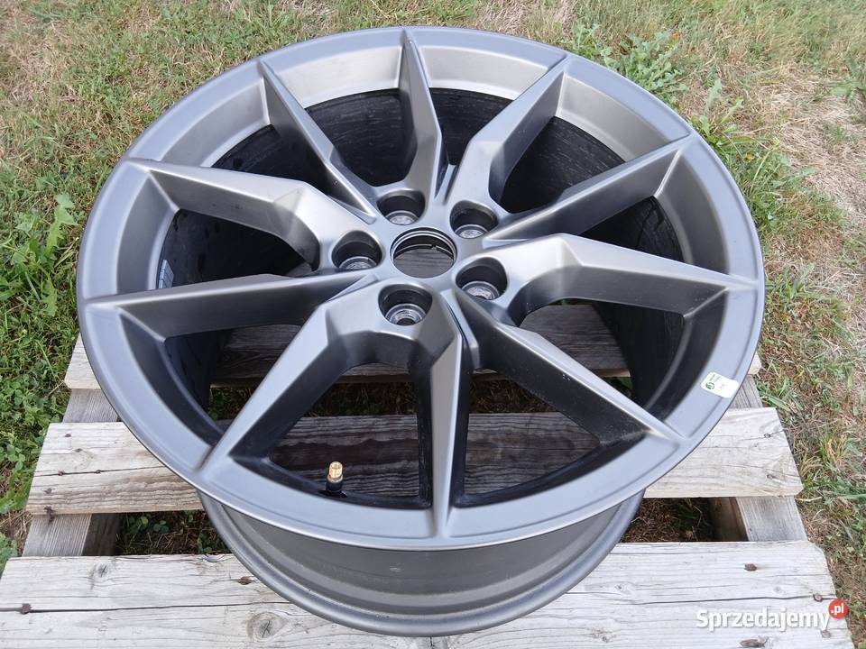 2 Felgi 19 Ford Mustang Dark Horse 20262024 Łańcut