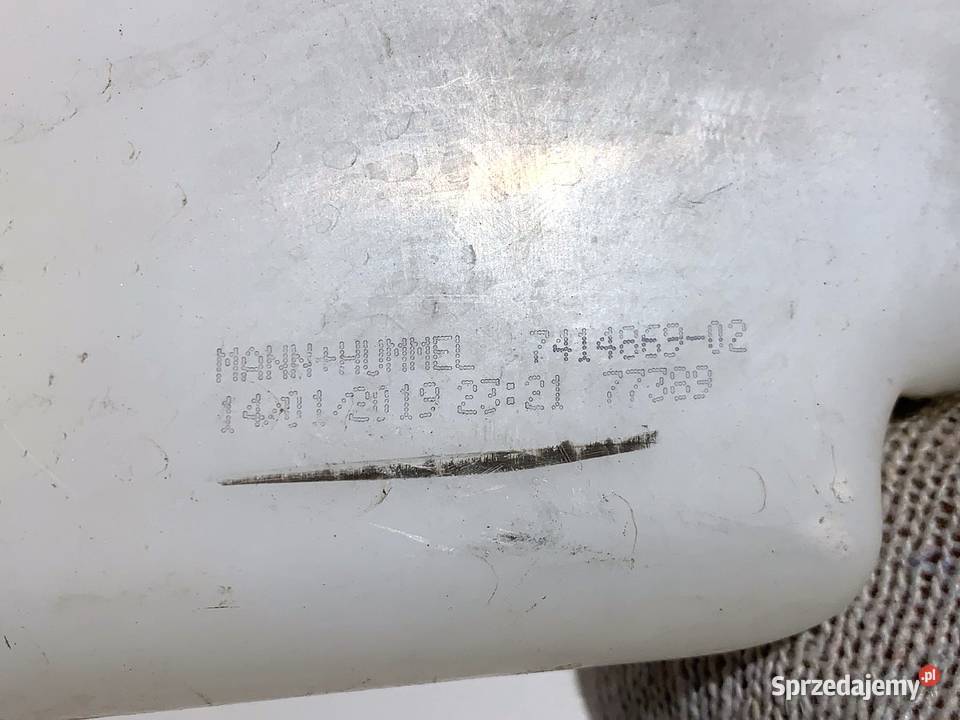 ZBIORNIK SPRYSKIWACZY MINI CLUBMAN F54 Kombi 15 osobowe