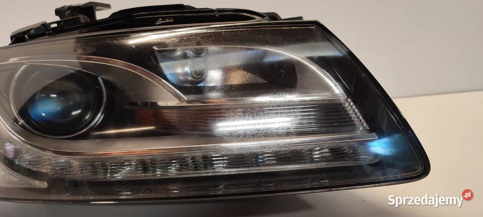 AUDI A5 8T LAMPA PRAWY PRZÓD ANGLIK RHD sprzedam
