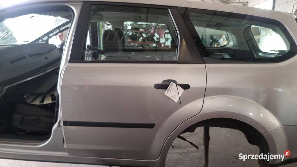 DRZWI LEWE TYŁ FORD FOCUS 03 Lipno