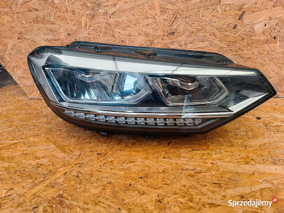 LAMPA PRAWY PRZÓD EU REFLEKTOR 5TB941036B Lampy przednie Nowy Tomyśl