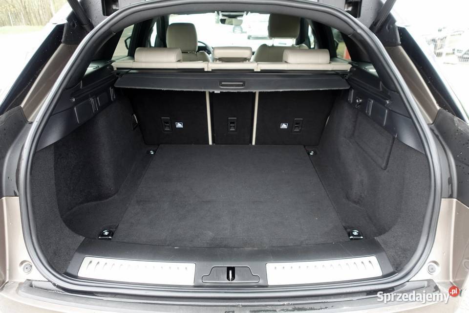 Range Rover Velar 30D 300 4x4 Niski przebieg 2993cm3 śląskie Buczkowice