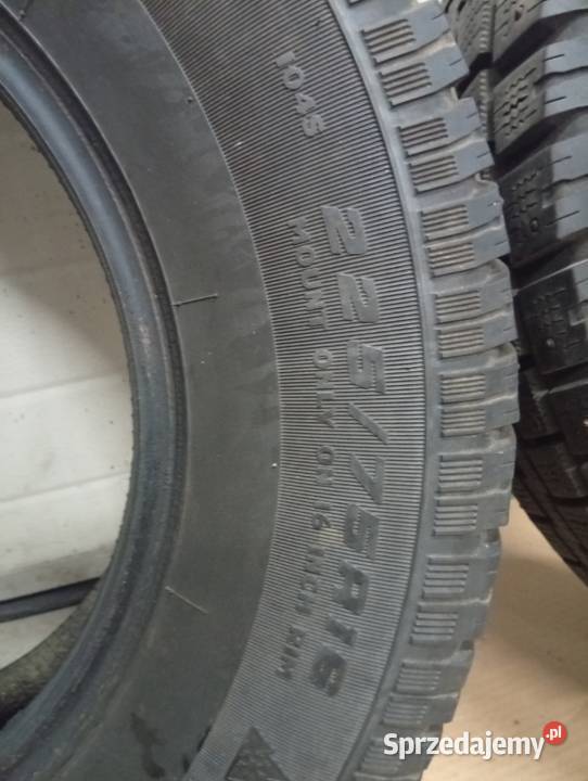 3opony coopery do samochodu terenowego