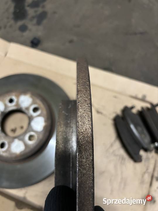 Tarcze klocki tył ford Mondeo mk3 280 mm komplet osobowe małopolskie