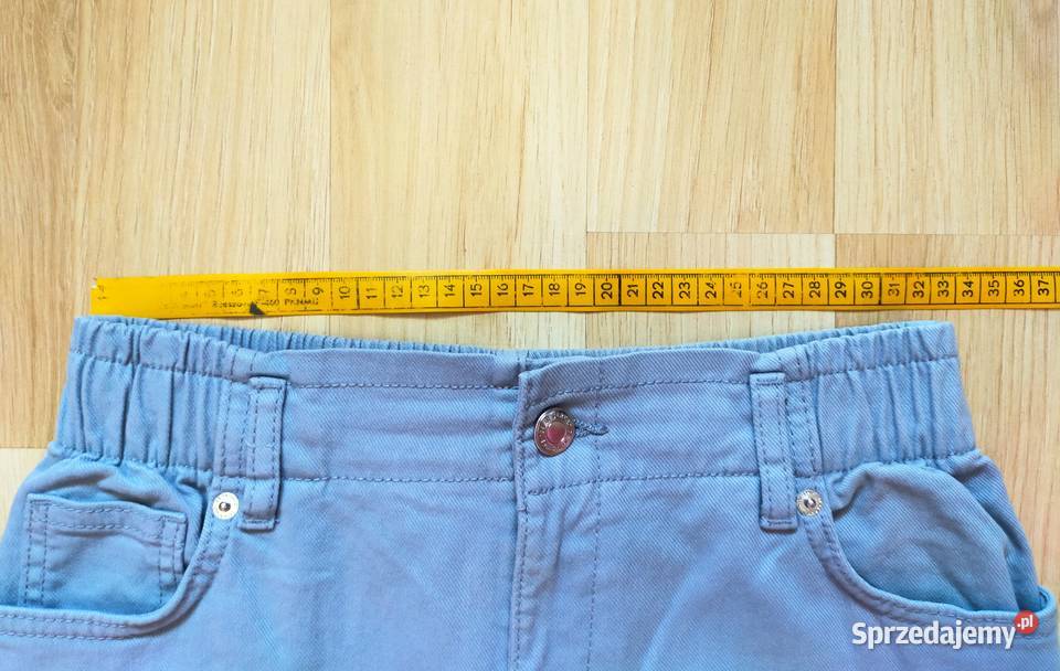 Spodnie mom w niebieskim kolorze Rozmiar 34(XS)