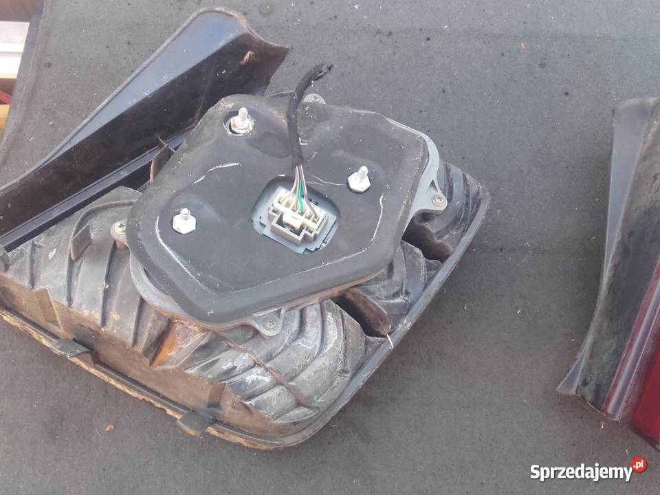 Fiat Stilo 5 drzwi Lampa tylna Lewa Prawa łódzkie Ksawerów sprzedam