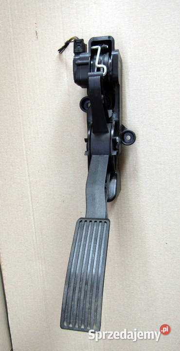 POTENCJOMETRPEDAŁ GAZU MERCEDES BKL W245 20CDI Mysłaków