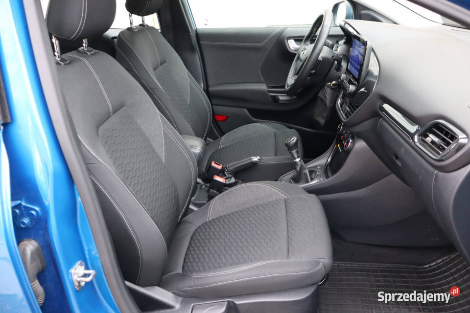 Ford Puma 10 EcoBoost światła LED