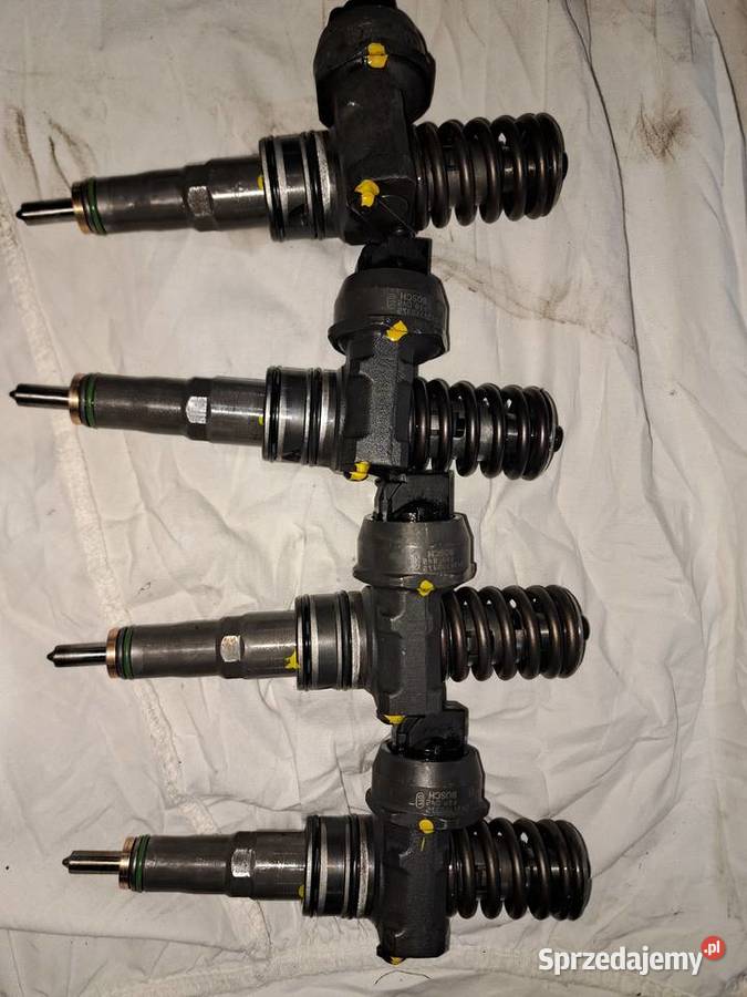 Pompowtryski 20tdi 038130073BQ Bosch Pompowtryskiwacze pomorskie Starkowo sprzedam