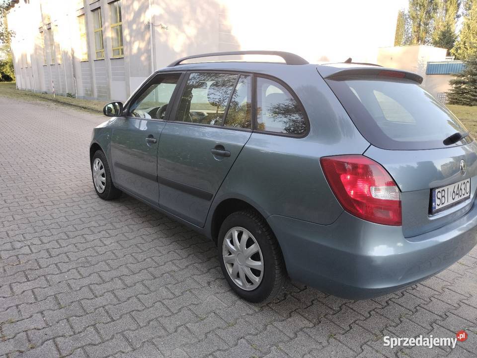 Skoda Fabia 2 12 benzyna Klimatyzacja kurtyny powietrzne Motoryzacja