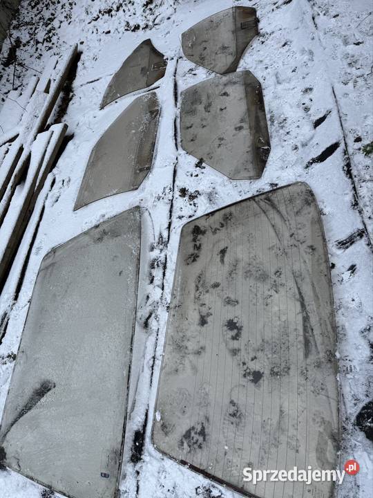 BMW e24 kpl szyb brąz Mszana