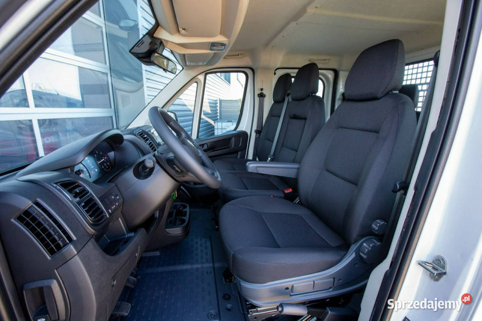 Peugeot Boxer 7OSÓB DOKA Skrzynia gwarancja NOWY zarejestrowany w Polsce Jarocin