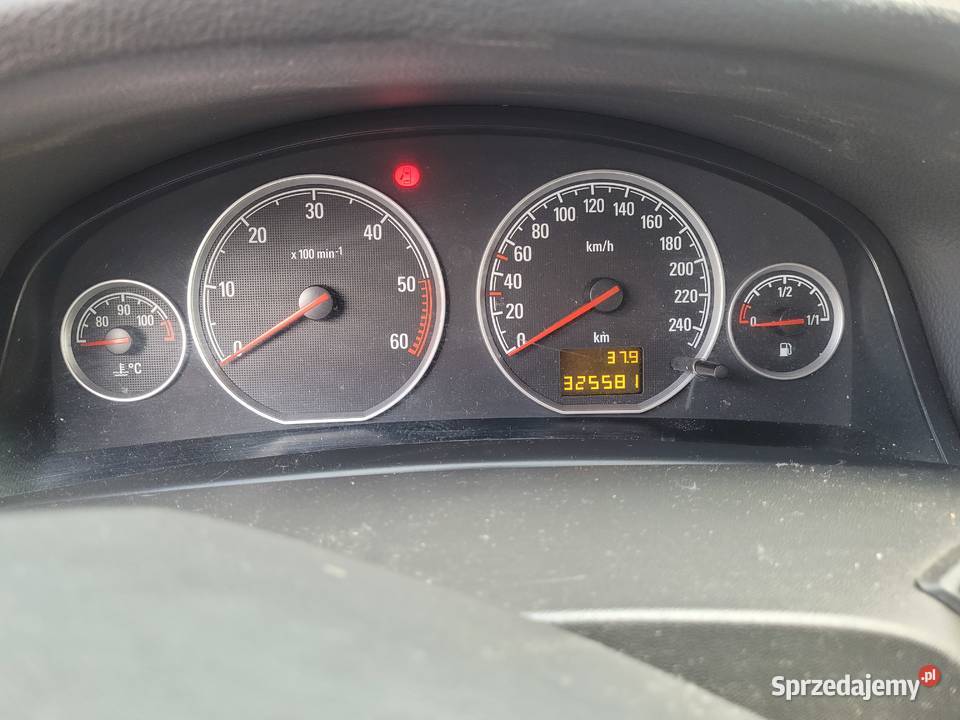 opelvectra 19cdit 120 Kłecko sprzedam