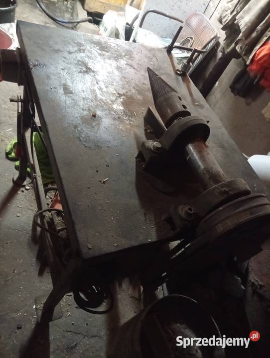 Łupiarka do drewna z świdrem Górki Wielkie sprzedam