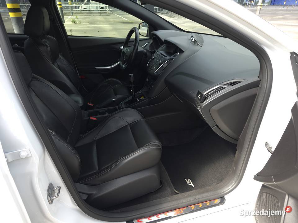zadbany Focus ST manualna Focus Zabrze sprzedam