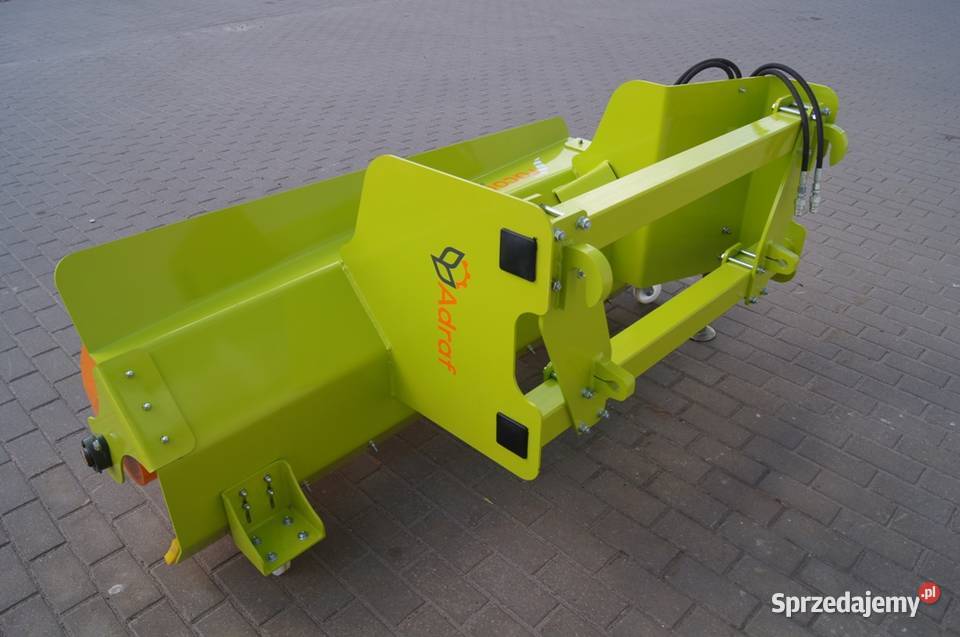 Podgarniacz do paszy TMR szer 1600 dł 400 mm nieuszkodzony kujawsko-pomorskie sprzedam