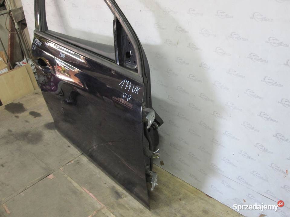 PEUGEOT 308 II drzwi prawy przód