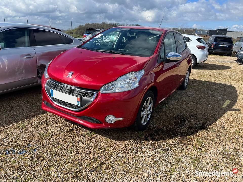 PEUGEOT 208 12 VTi 82 DE796 115000km pomorskie Gdańsk