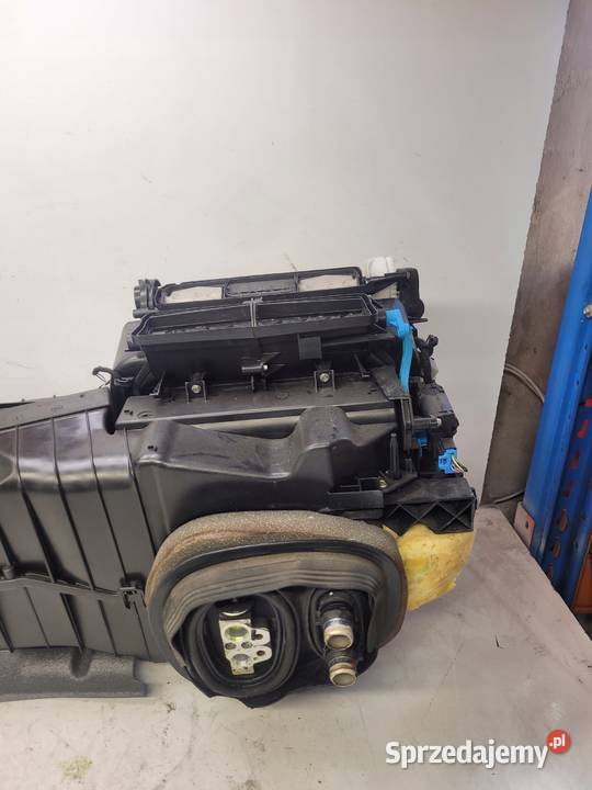 NAGRZEWNICA KOMPLETNA AUDI A3 8P LIFT 8P1820003D osobowe Przystajń