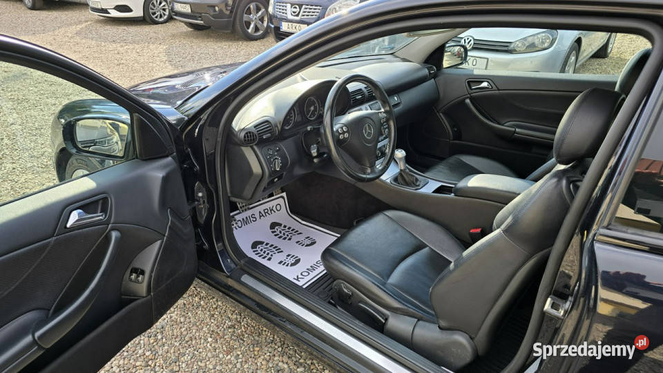 Mercedes C 200 ksenon skóry navi W203 20002007 garażowany Zieleniewo