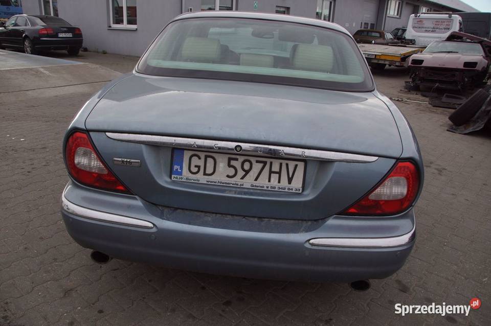 ĆWIARTKA BŁOTNIK PRAWY TYŁ JAGUAR XJ osobowe kujawsko-pomorskie Lipno