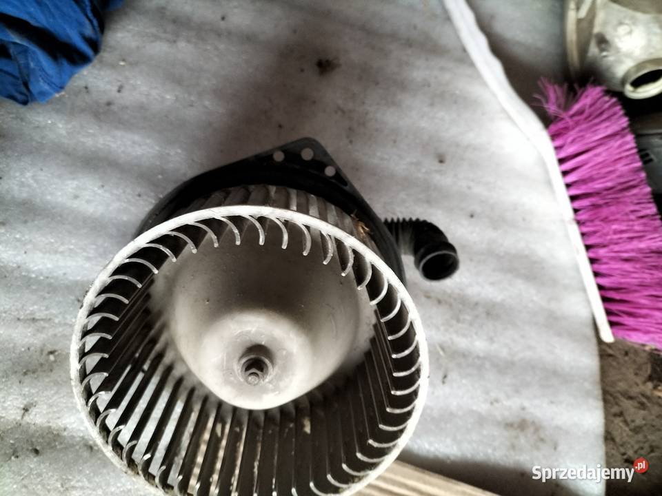 WENTYLATOR DMUCHAWA Nissan Almera N15 Kamień-Kolonia sprzedam
