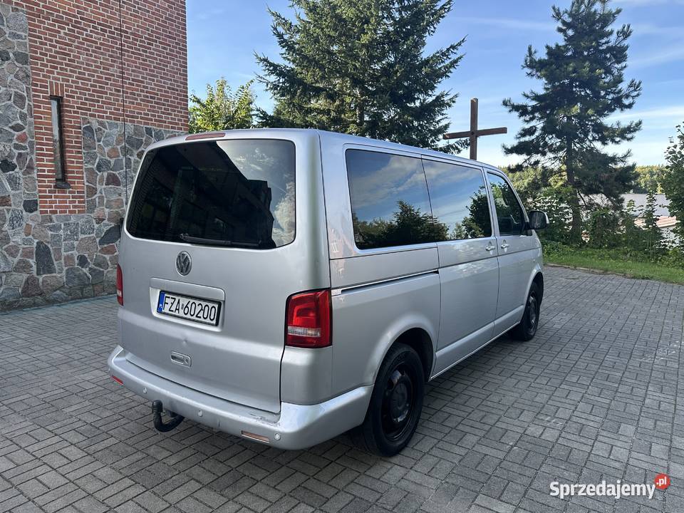 Volkswagen T5 19Tdi 9 osobowy Rok produkcji 2006 Borowo sprzedam