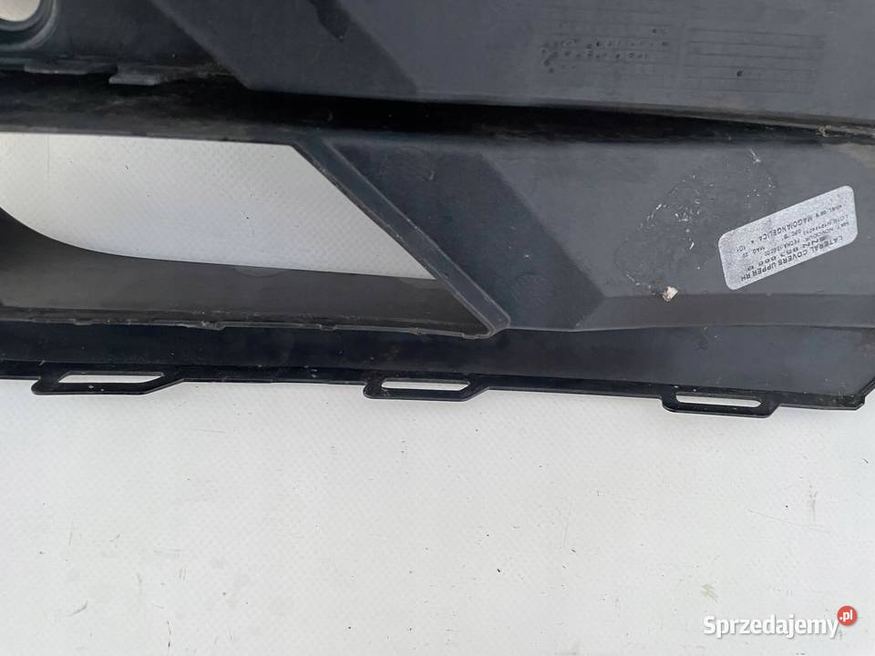 VW TIGUAN II ALLSPACE Kratka zderzaka przód