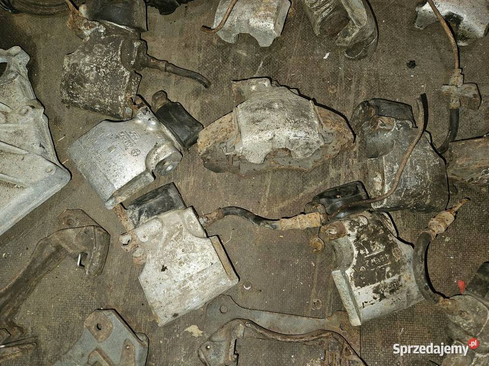 Zacisk chamulca polonez fiat 125p jarzmo osobowe Kock