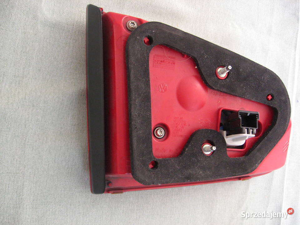 3AF945308F VW Passat B7 Lampa prawa klapy