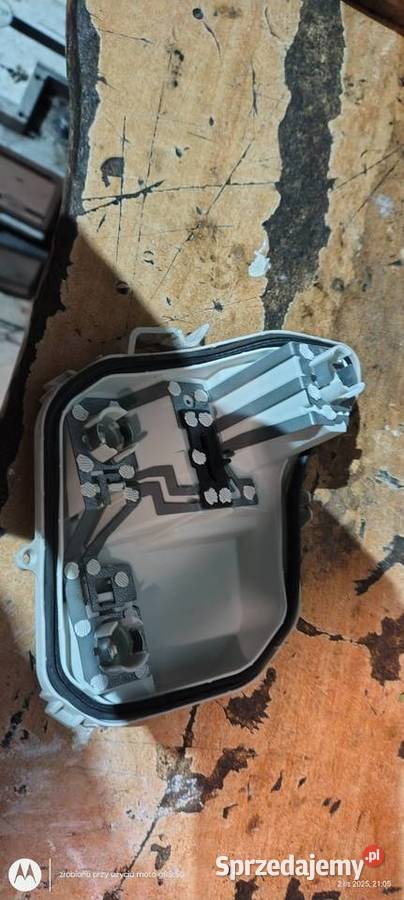 Wkład lampy tył prawy A4 B7 Avant zewnętrzna Lubin