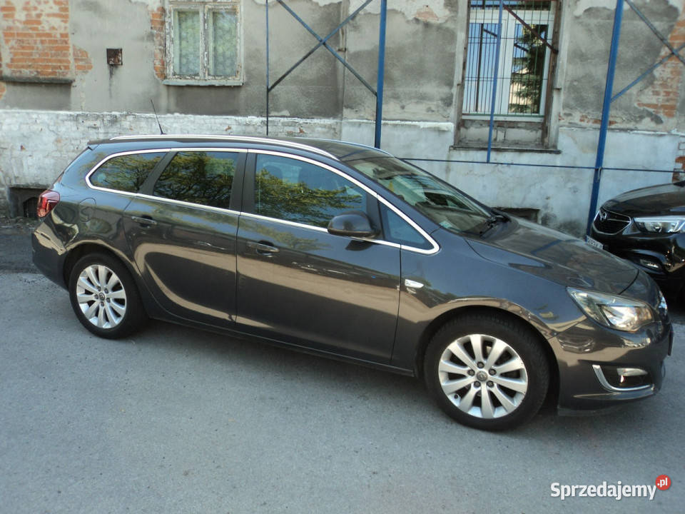 Opel Astra Sports Tourer sprzedam ładnego OPLA bluetooth Lublin