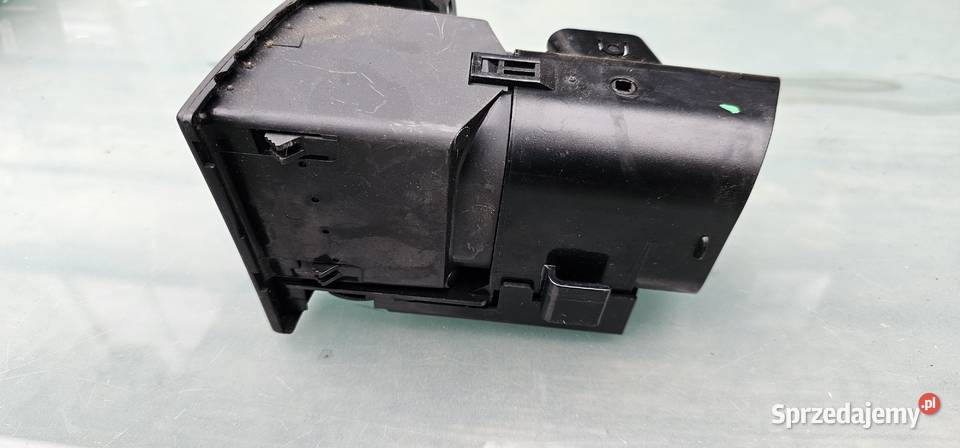 Kratka nawiewu prawa przód mercedes w210 osobowe Pozostałe Zbąszyń