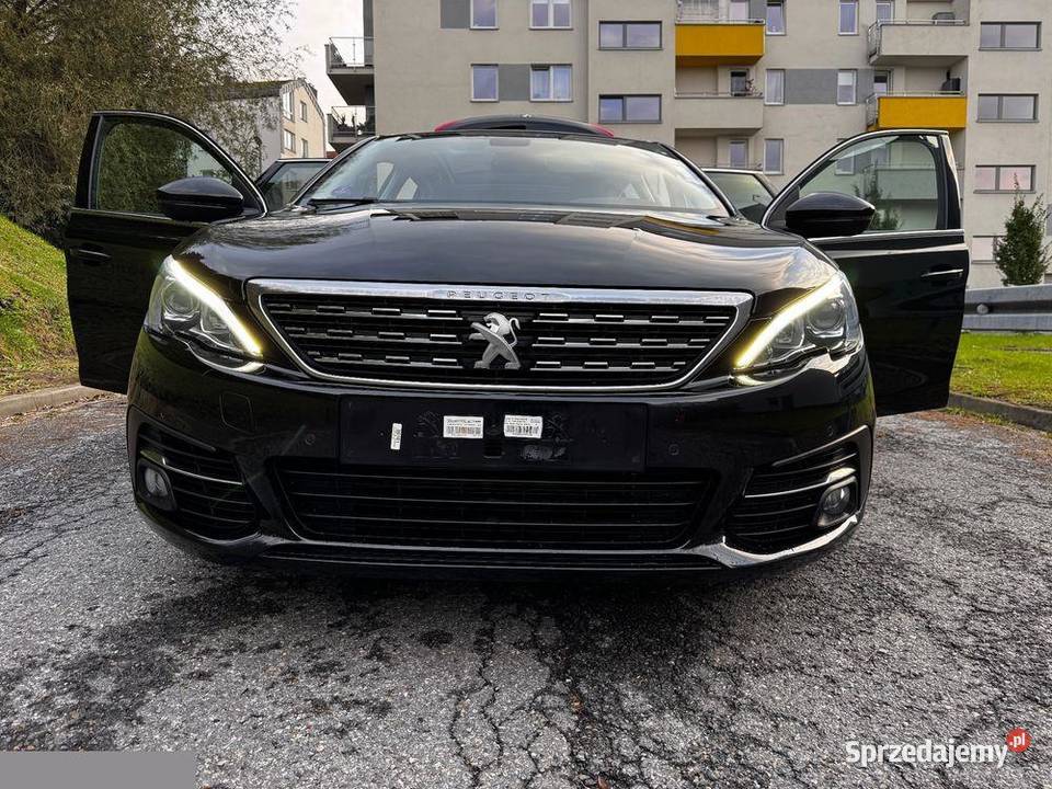 Peugeot 308 12 130 eTHP Stop Start Allure 2018r 139650km Kraków