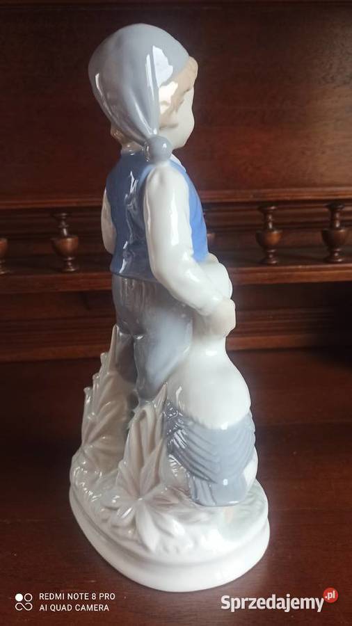 Figurka chłopca z gąską
Nils Holgersson Garden Gdańsk