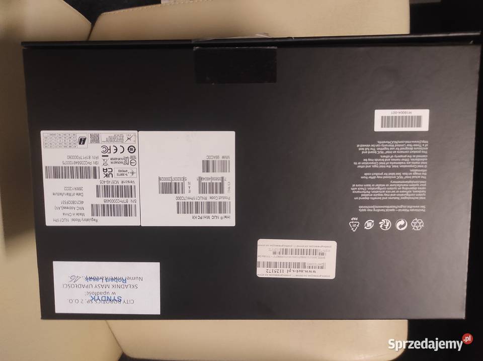 Syndyk sprzeda nowy komputer Intel NUC model R Klasy Core i7 mazowieckie Warszawa