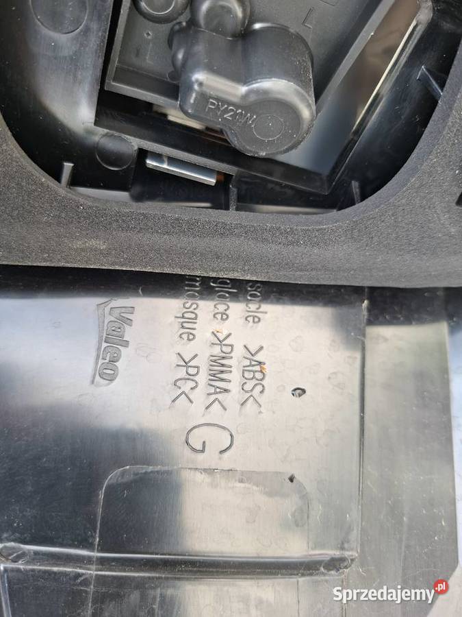 Lampa Tylna Lewa Renault Laguna lll 3 kombi OE Słupno