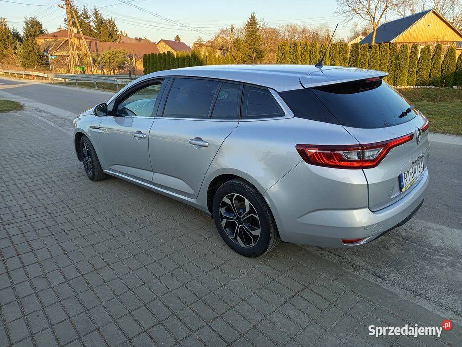 Ranault Megane 12 TCE 2017 Niski przebieg 75 750124km Tarnobrzeg