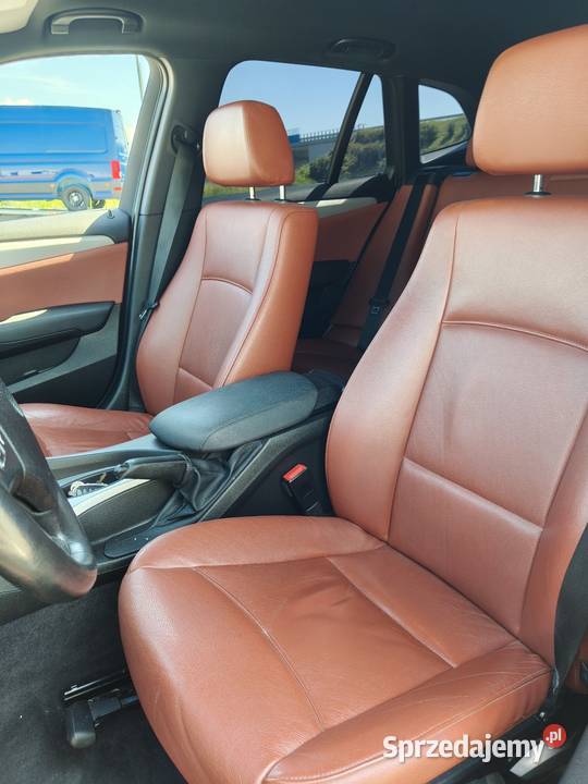 BMW X1 2011r20D177Xdrive czarny