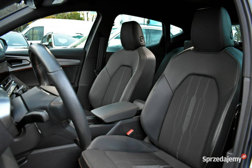 Cupra Formentor Bezwypadkowy Salon Polska Serwis isofix Samochody osobowe łódzkie Łódź