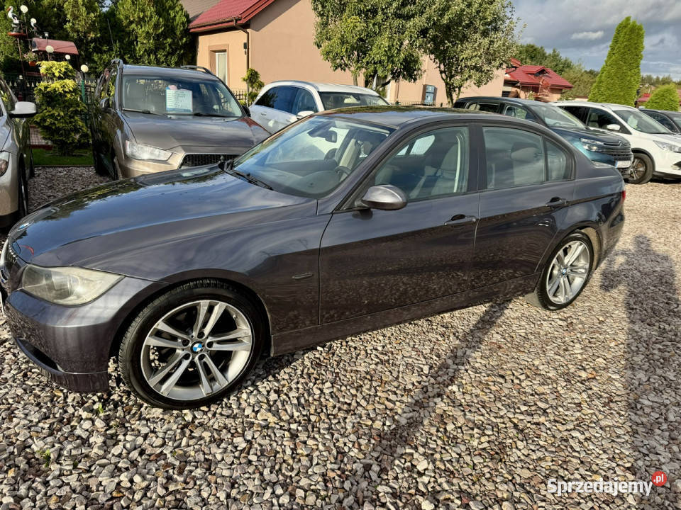 BMW 320 BMW E90 20 benzyna Serwisowana Z Niemiec przyciemniane szyby Szerominek